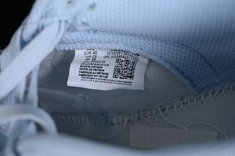 All categories Nk SB Dunk series Nk SB Dunk Low low-top sneakers F version Nk Dunk Low "Blue Tint" small fresh blue SB low-top casual sneakers DD1873-400